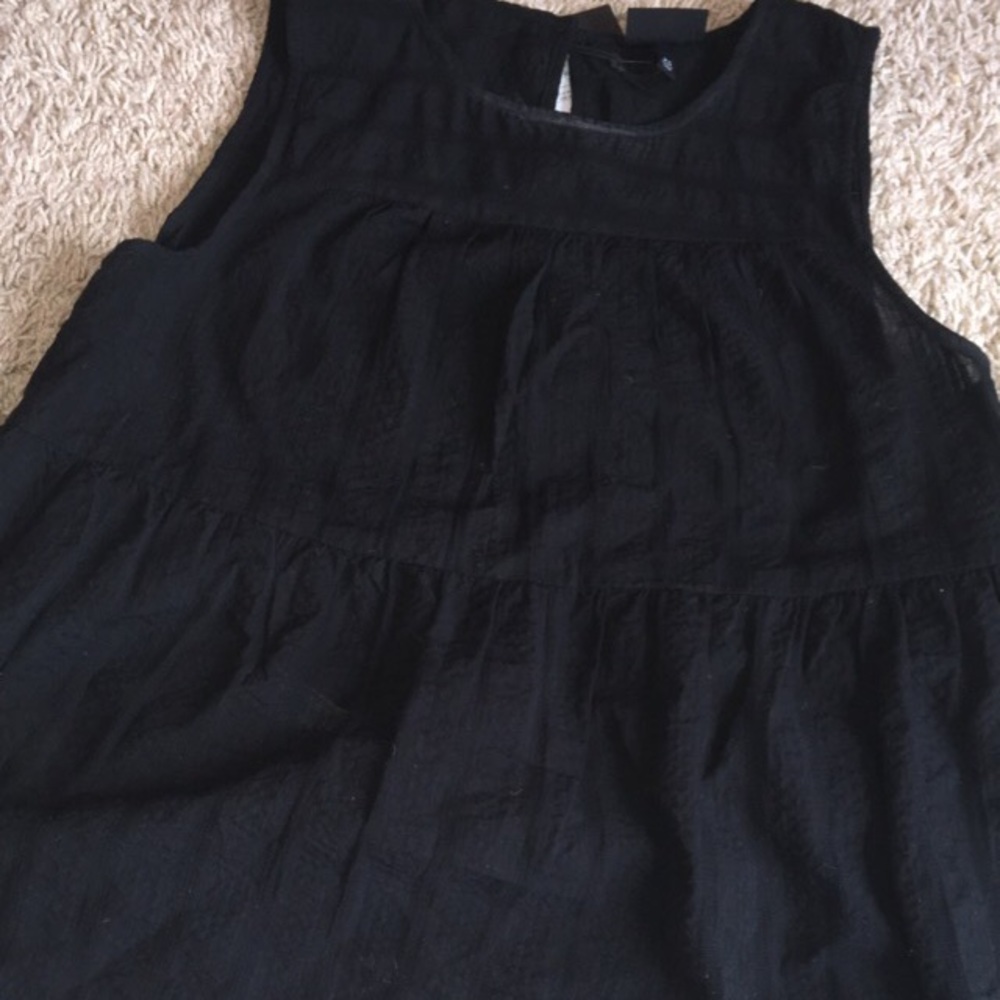 NWT SHIRT